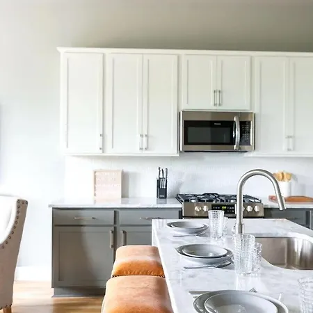 - 970 B Youngs Ln #2 * Nashville