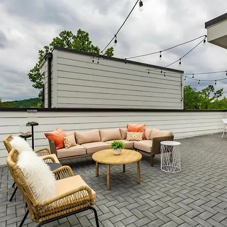 - 970 B Youngs Ln #2 Holiday home *