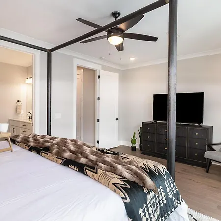 Holiday home Gns Essentials - - 223 Oceola Ave #10 *