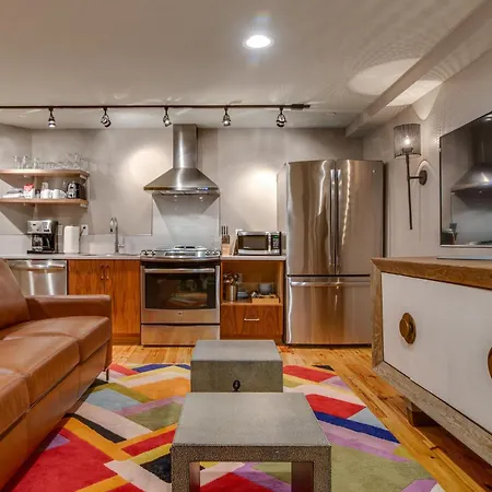 Aparthotel Riverfront Lofts 4*