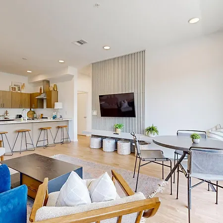 Illume Penthouse