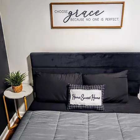 Luxury Duplex Unit In Unit A Apartment