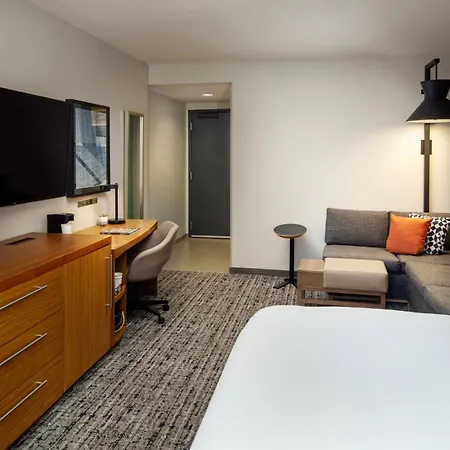 Hyatt Place Downtown