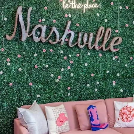 Spacious 3-story West End | Free Garage Parking For 2 | Walk To Vanderbilt & Music Row * Nashville