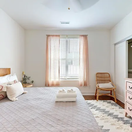 Holiday home Catalyst Vanderbilt Adventure On Convent Unit 2 *