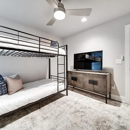Holiday home Sojourners Haven - 2 Mi To Downtown & Broadway Nashville