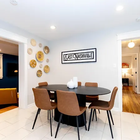 Casa Azul - Boutique 3Br Ranch With Hot Tub & King Beds * Nashville