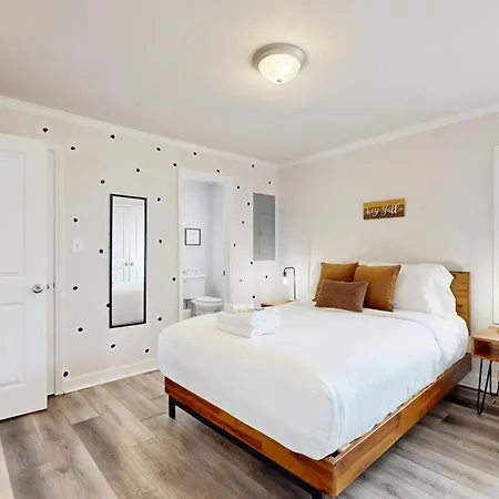 Capitol Hill Retreat A Nashville