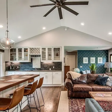 Spacious Modern Ranch 5 Miles To Downtown Nashville