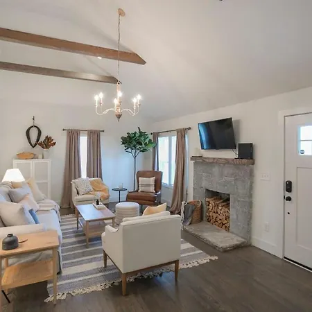 Beautiful In Donelson Close To Opryland *