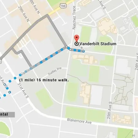 Walk To Vandy & Love Circle Park Holiday home *