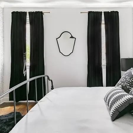 Relax Into Urban Chic At A Textured East