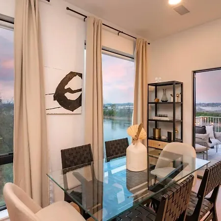 Holiday home Riverfront With Views 0 7 Miles From Broad *