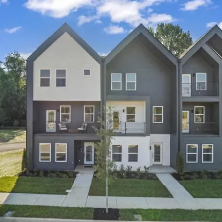 Holiday home 3br Game Sleeps 10 Near Opry & Broadway Nashville