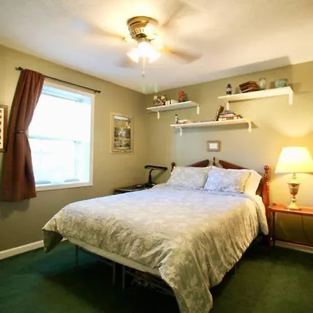 Hillbilly Haven Holiday home