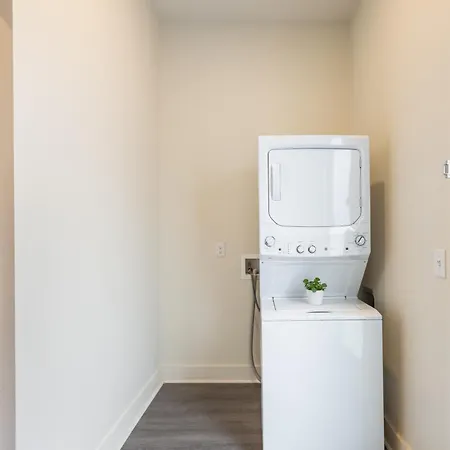 Outrider Buyout - 2 Units By Avantstay Sleeps 24 * Nashville