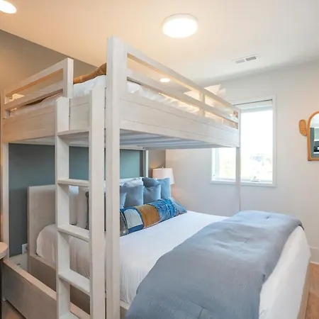 Holiday home Fabulous Location Walk To Food & Bars Roof Deck Nashville