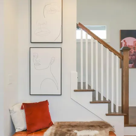 Stylish For 12 8th Ave South 6 Beds Holiday home *