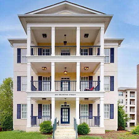 Belle 201 At Vanderbilt / West End Apartment Nashville