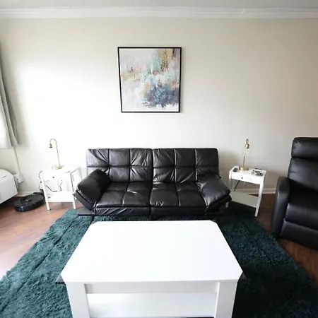Traveling Nurses And Professionals Parking Included Pet Friendly Downtown