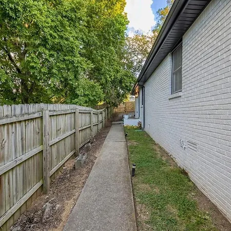 Songbird - Cozy & Centrally Located Apartment