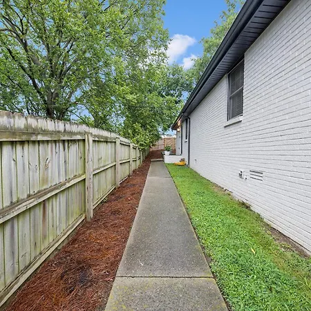 Songbird - Cozy & Centrally Located Nashville