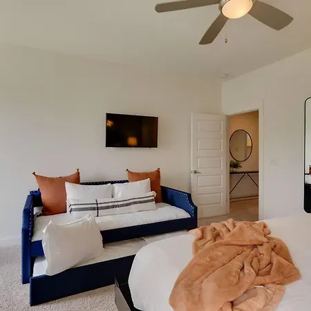 Holiday home Walkable Hotspot Bars Nearby Broadway Close