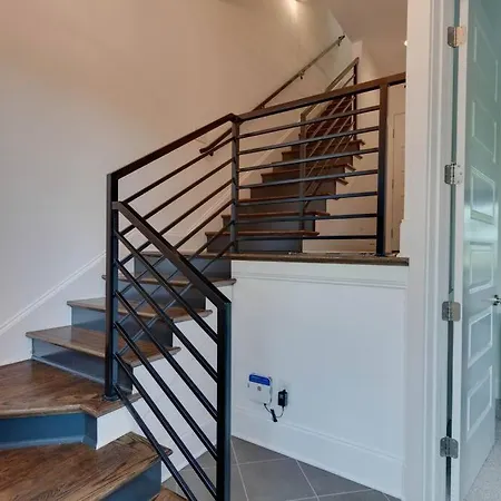 Broadway Bound 3br Perfect Weekend Getaway Holiday home *