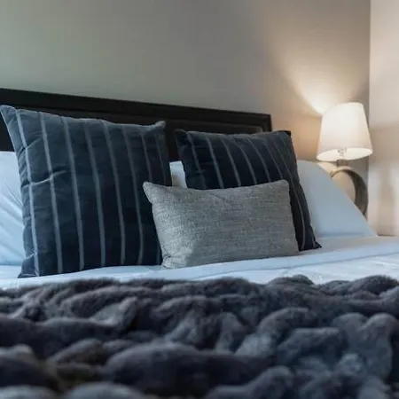 Holiday home Sleek Townhome Near Broadway! *
