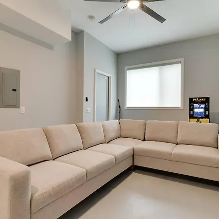 3bd -rooftop Escape- Steps From The Gulch Fun Holiday home