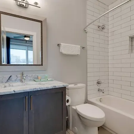 3bd -rooftop Escape- Steps From The Gulch Fun *