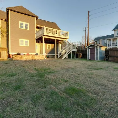 Holiday home Historic Pet-friendly Near Broadway W Fire Pit Nashville