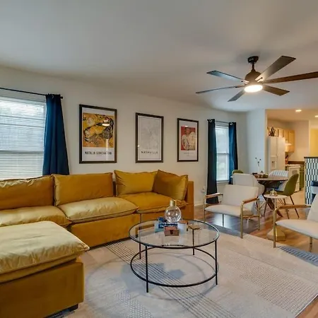 Holiday home Close To Broadway Sleeps 10 With Pool Table! *