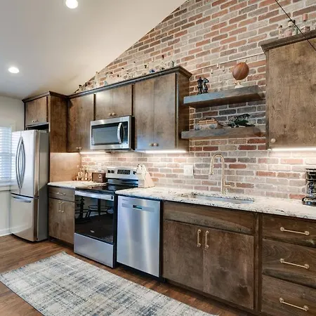 Neat, Or On The Rocks Apartment
