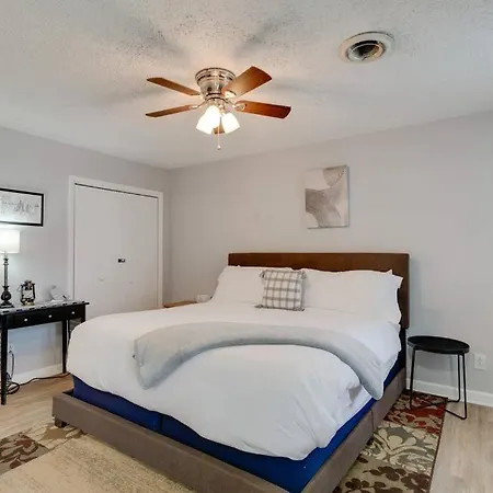 Apartment Lovely 2 Bdr With Balcony 2m To Broadway *