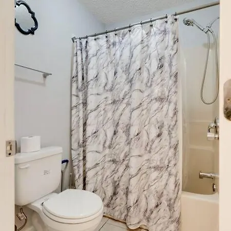 Lovely 2 Bdr With Balcony 2m To Broadway Nashville