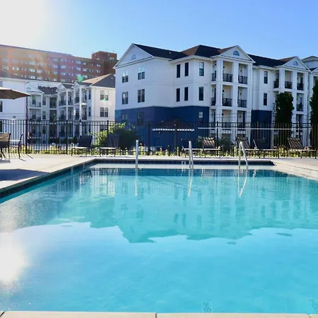 2 Side By Side Units, The Honky Tonk Party Pads, Parking Gym Pool *