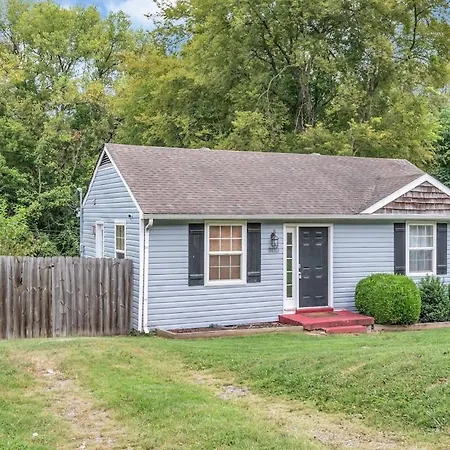 Prime East Nash Location - 5 Mins To Broadway *