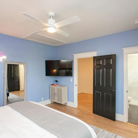 Holiday home Summer End Sale Prime Location Nashville