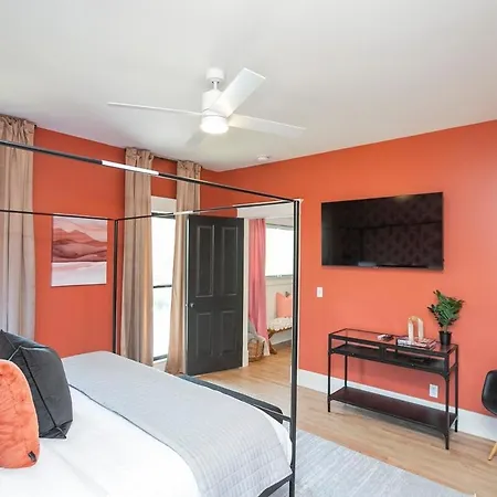 Summer End Sale Prime Location Holiday home Nashville
