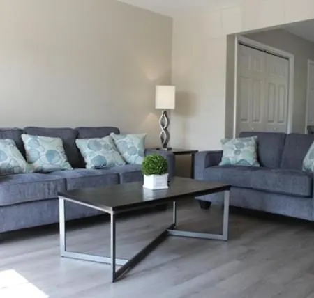 Charming 3-bedroom House Scenic&close To Downtown