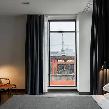 Moxy Downtown 3* Nashville