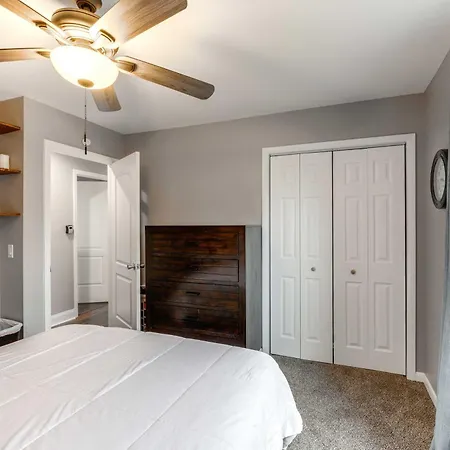 Holiday home Spacious Getaway About 14 Mi To Music Row!