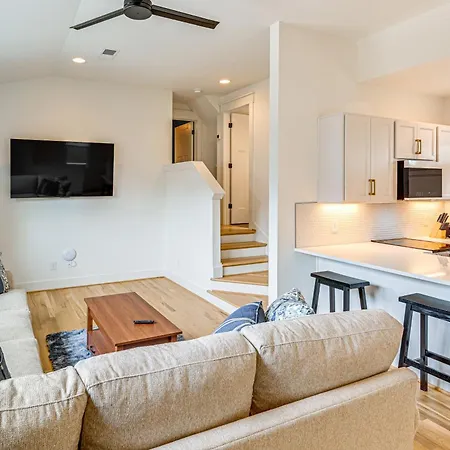 Holiday home 12 South Neighborhood: Home W/ Modern Flair! Nashville