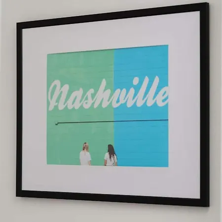 Charming Retreat Unit #2a Apts Nashville