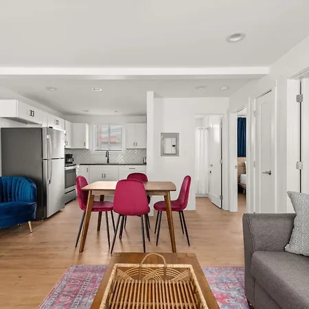 Apartment Modern Unit In Area Unit 10b Apts