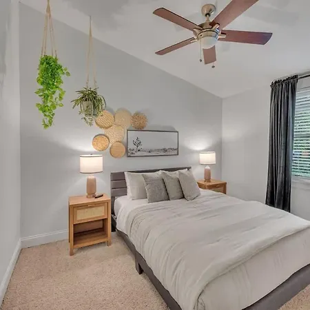 Holiday home Lrg East Nash Mins 2 5pts & 5m To Dt