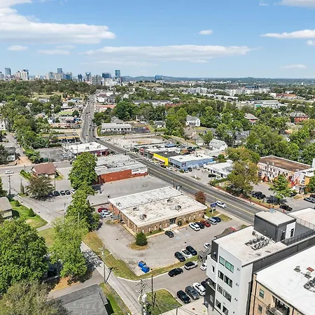 Foxscape - 6 Homes In 12 South - Private Balconies