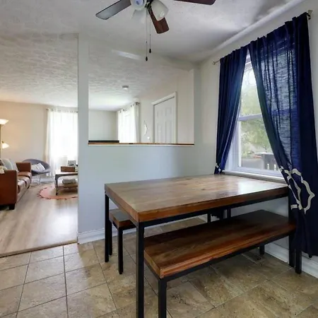 5 Min To Airport Pet Friendly Fire Pit Fenced Yard Nashville