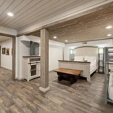 Holiday home Huge Family Wildlife Retreat Close To The Lake *
